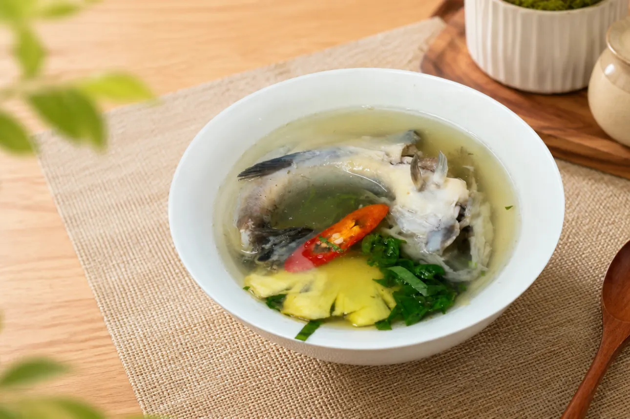 Canh cá bống bớp nấu lá lốt thơm nóng với hương vị thanh ngọt bổ dưỡng