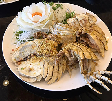 Bọ biển cháy tỏi – đặc sản hải sản Hạ Long
