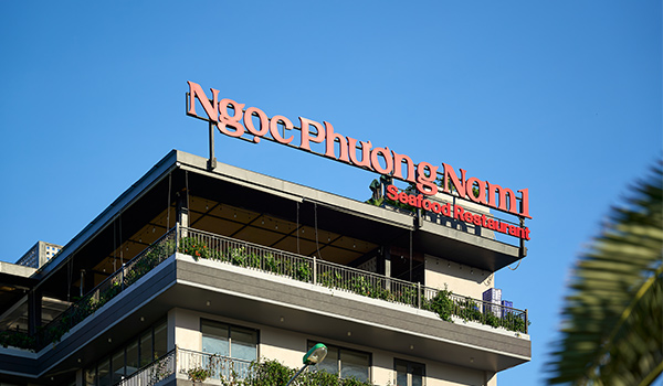 Nhà hàng hải sản Ngọc Phương Nam