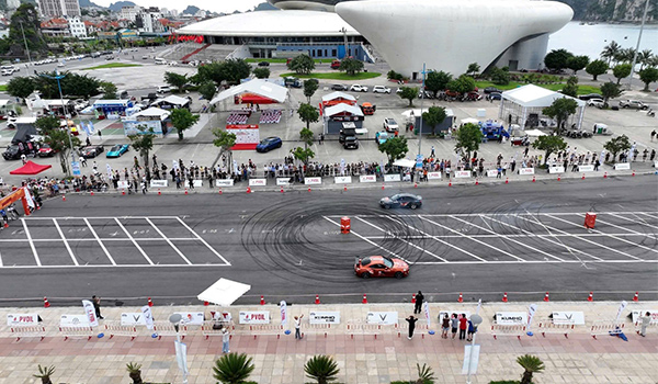 Fun Wheels Festival Hạ Long 2025 sự kiện xe thể thao lớn nhất năm